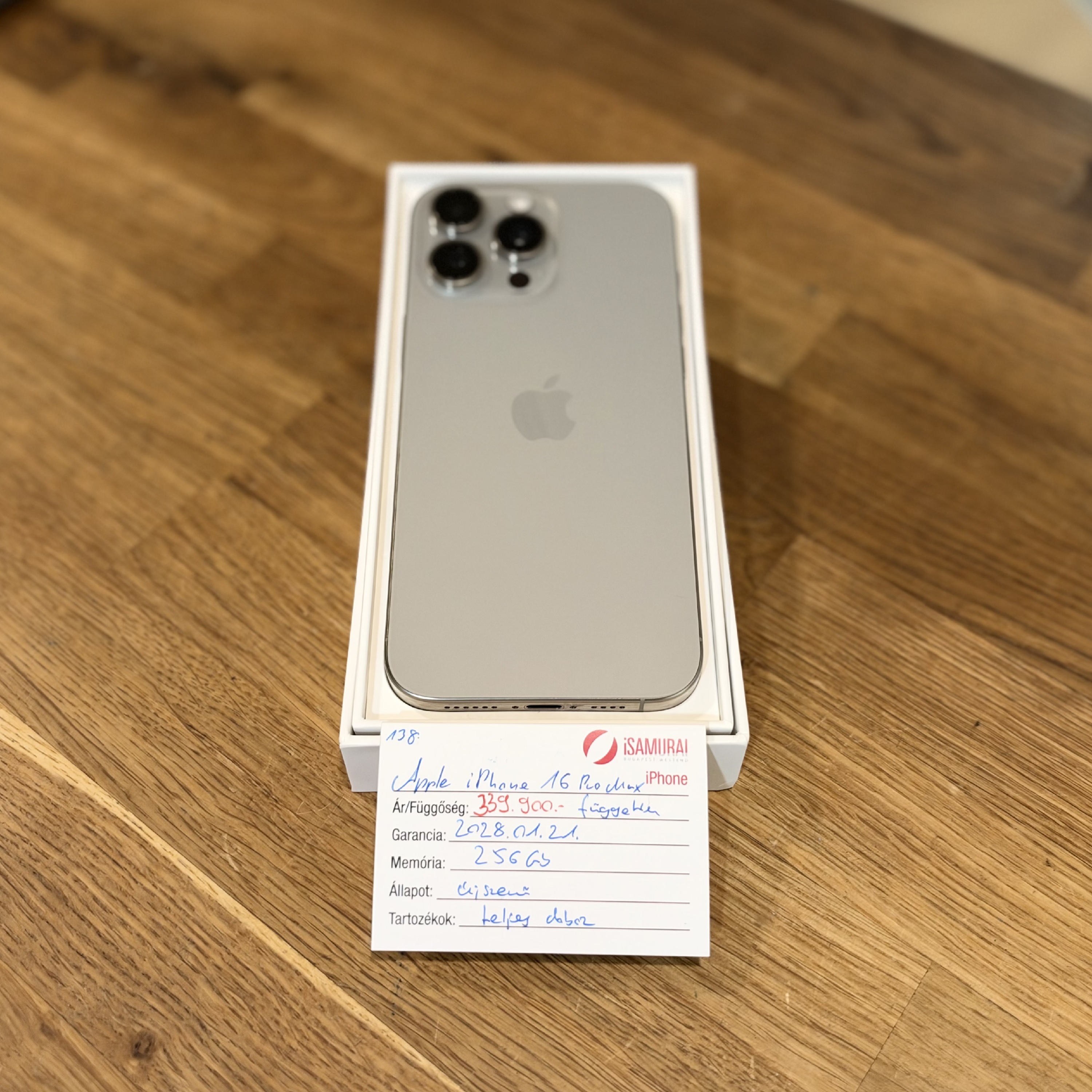 Apple iPhone 16 Pro Max - 256GB - Natúr Titán - újszerű - 2028.01.21. Gar ( 138.)