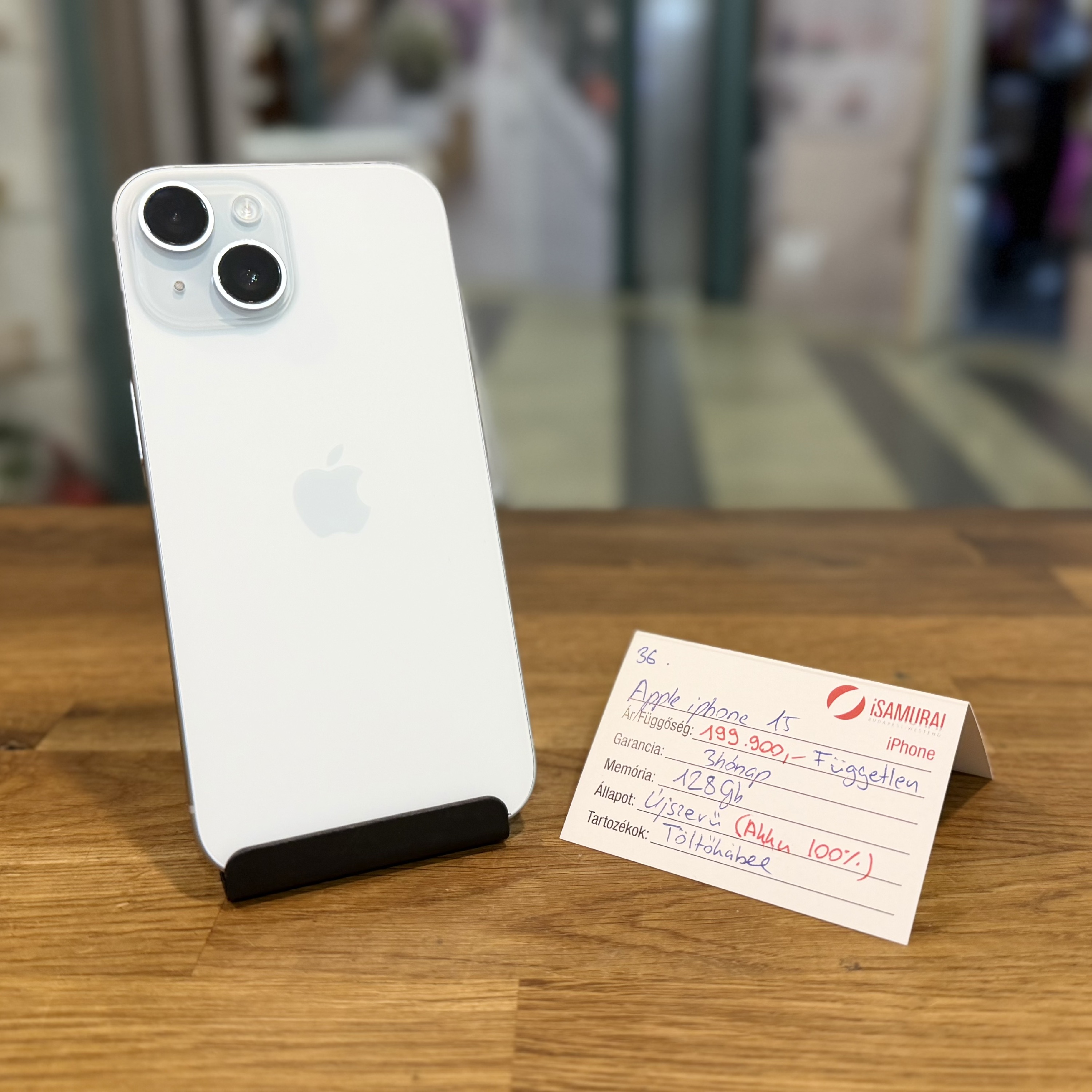 36. Apple iPhone 15 - 128 GB - Kék - Újszerű - Akku 100%