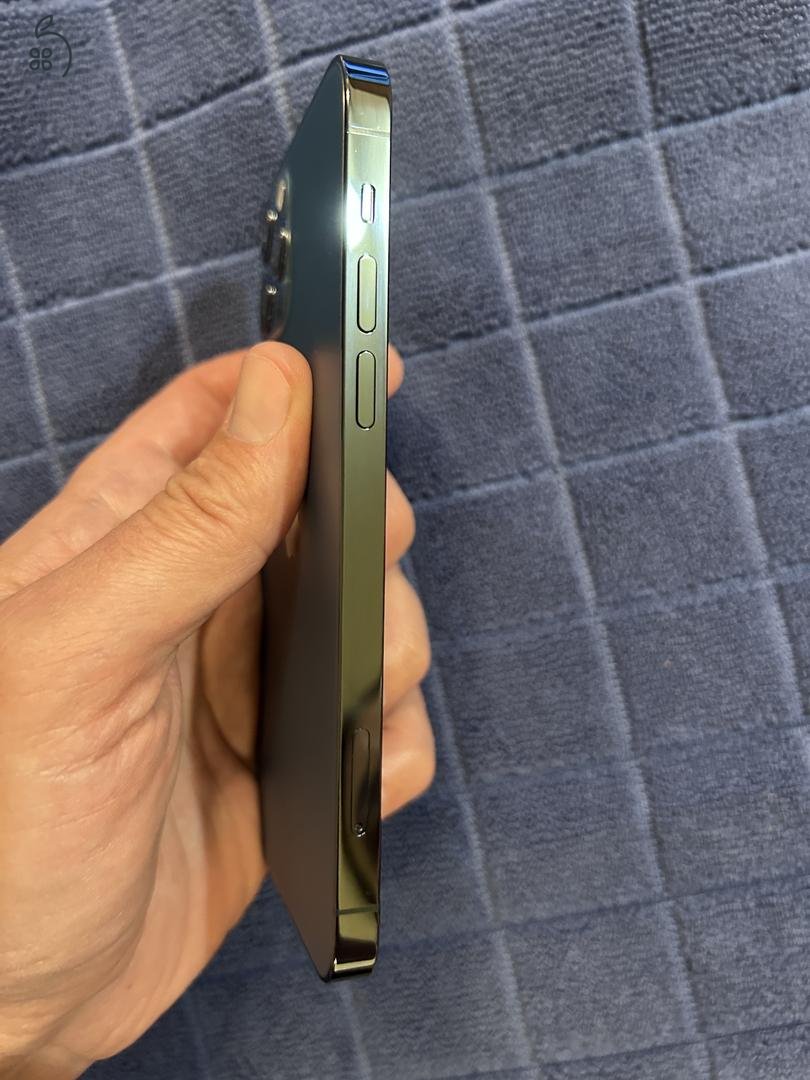 Iphone 12 pro 128 GB 78 % akkumulátor. 