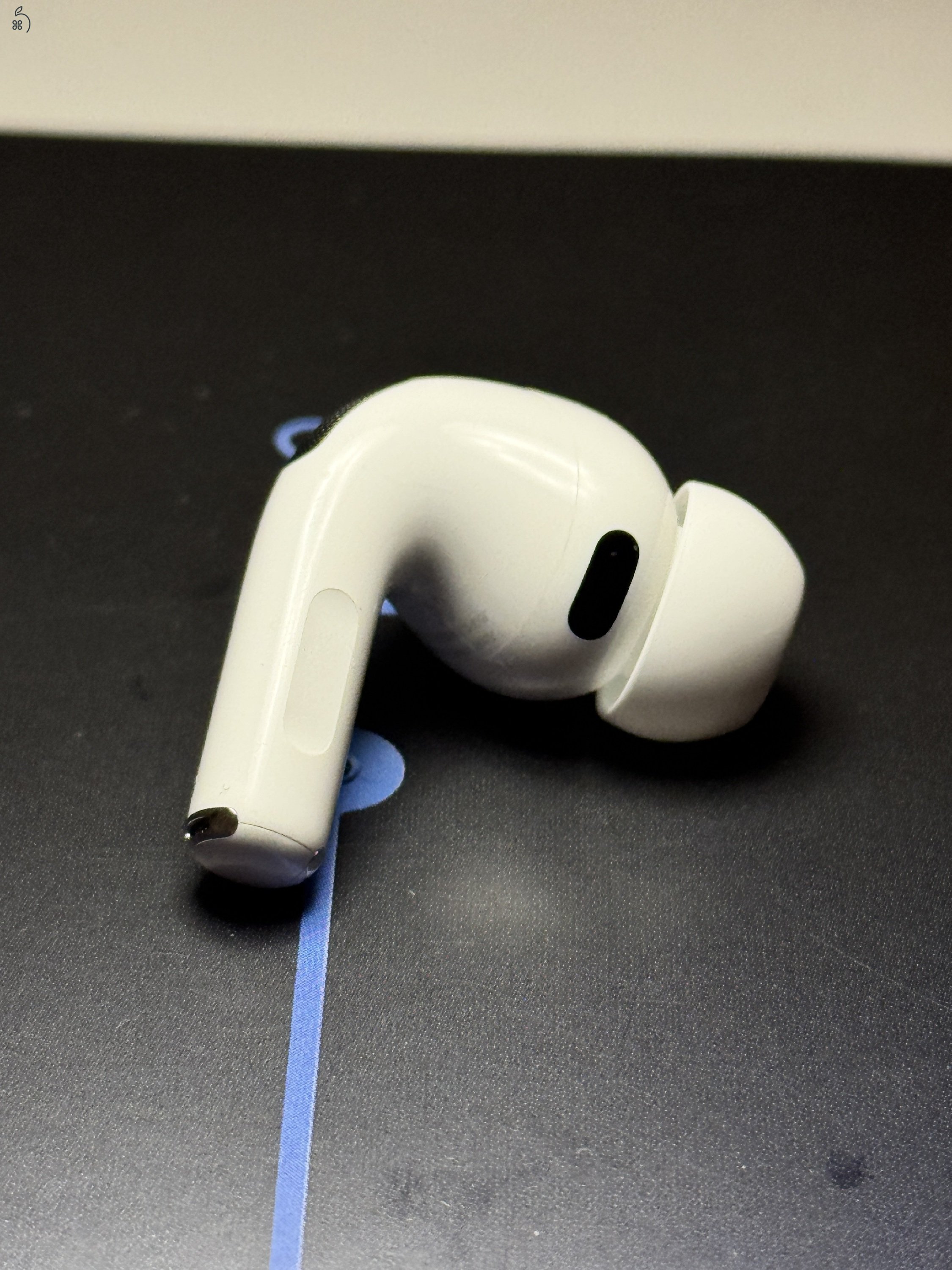 Airpods Pro 3 jobb oldali fülhallgató