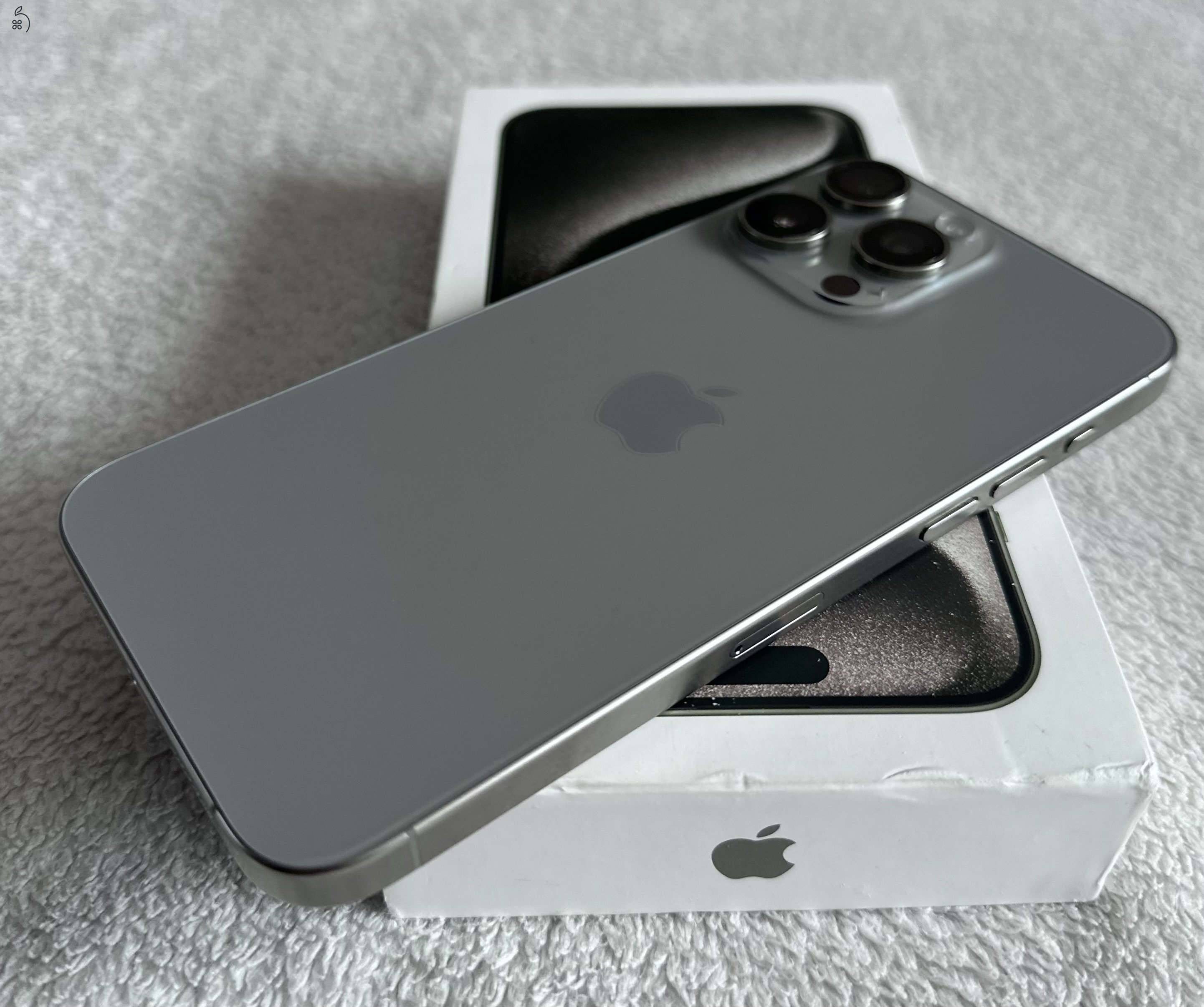 Iphone 15 Pro Max 256GB Natur Titan Újszerű