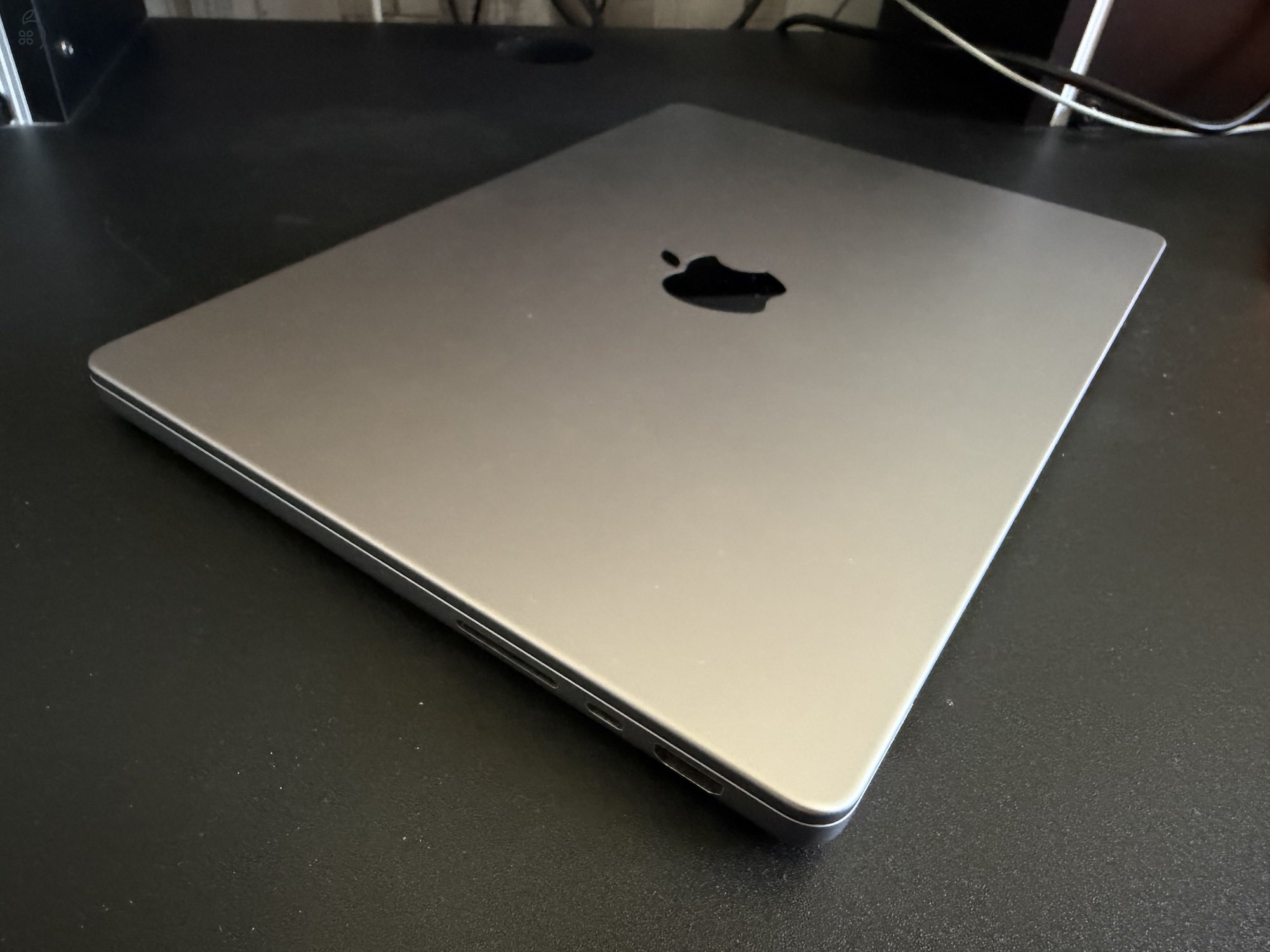 MacBook Pro M1 14