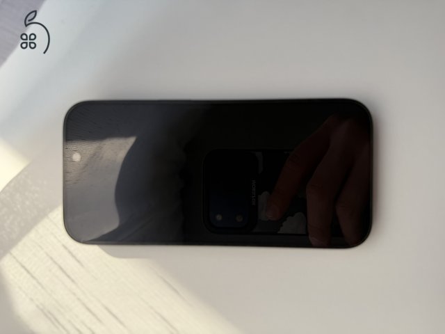 iPhone 16 pro 128 GB 93% akku független