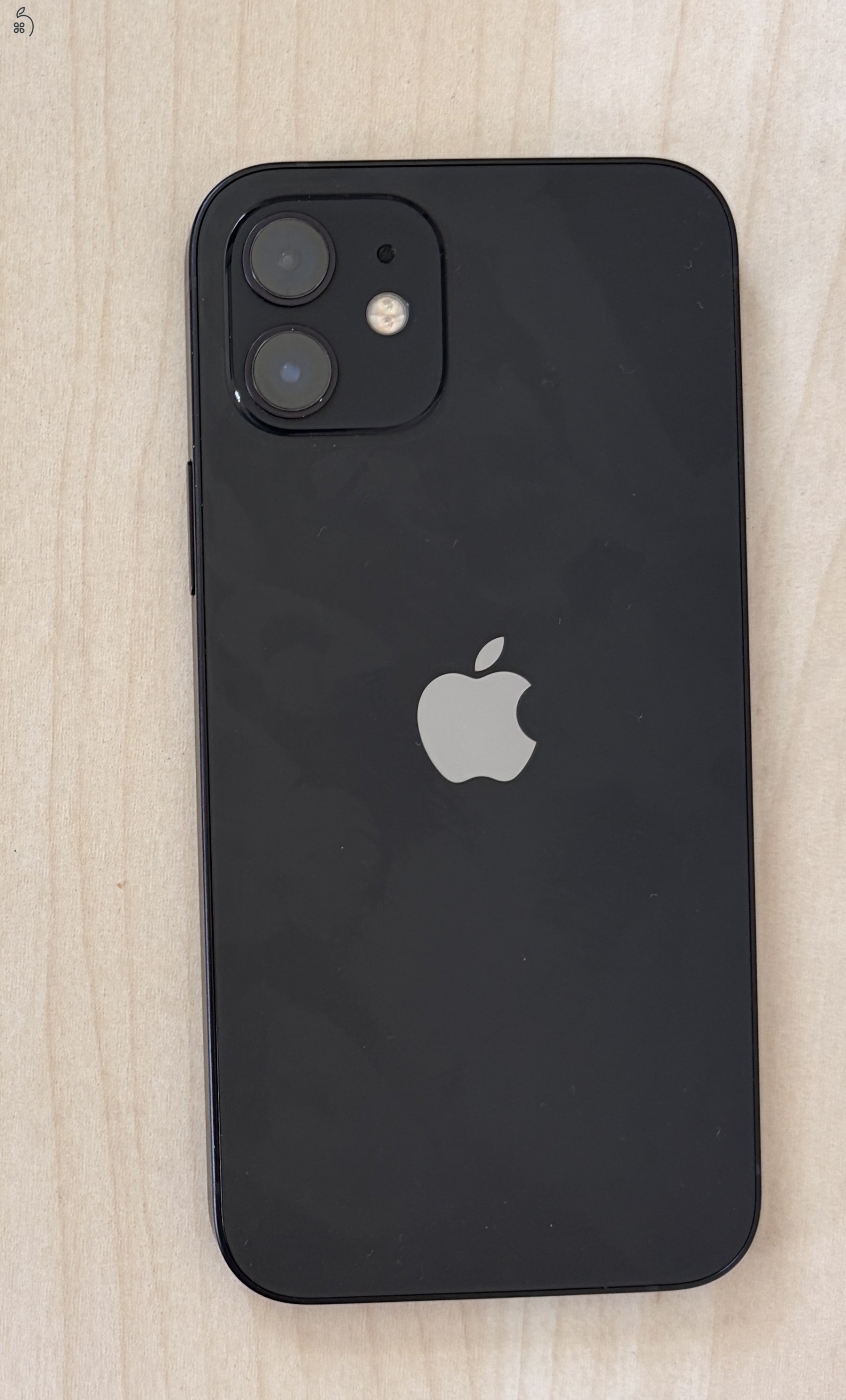 iPhone 12 64GB újszerű