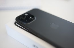 iPhone 15 256GB Black – Első (női) tulajdonostól, extra szép állapotban