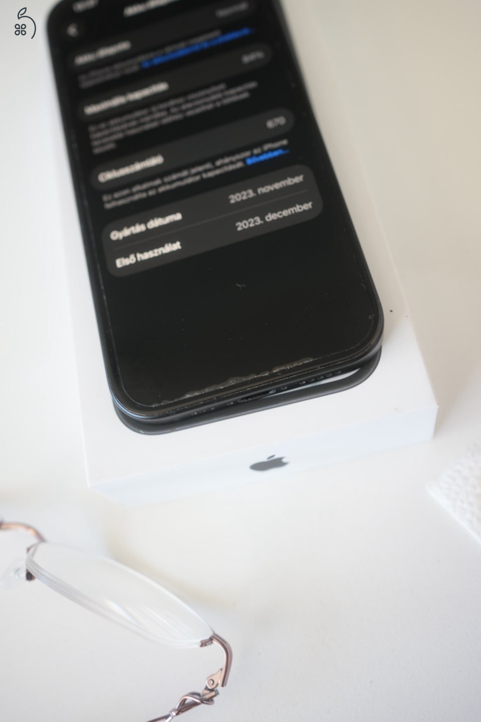 iPhone 15 256GB Black – Első (női) tulajdonostól, extra szép állapotban