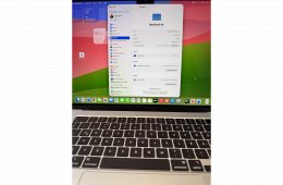 MacBook Air M4  15 col 16 gb