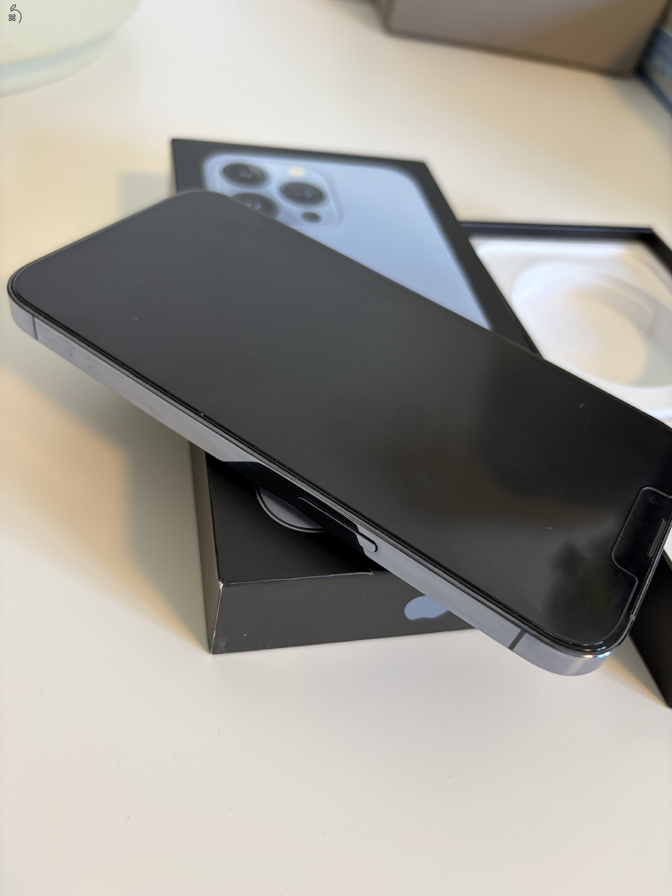 iPhone 13 Pro 128 GB – kék, független