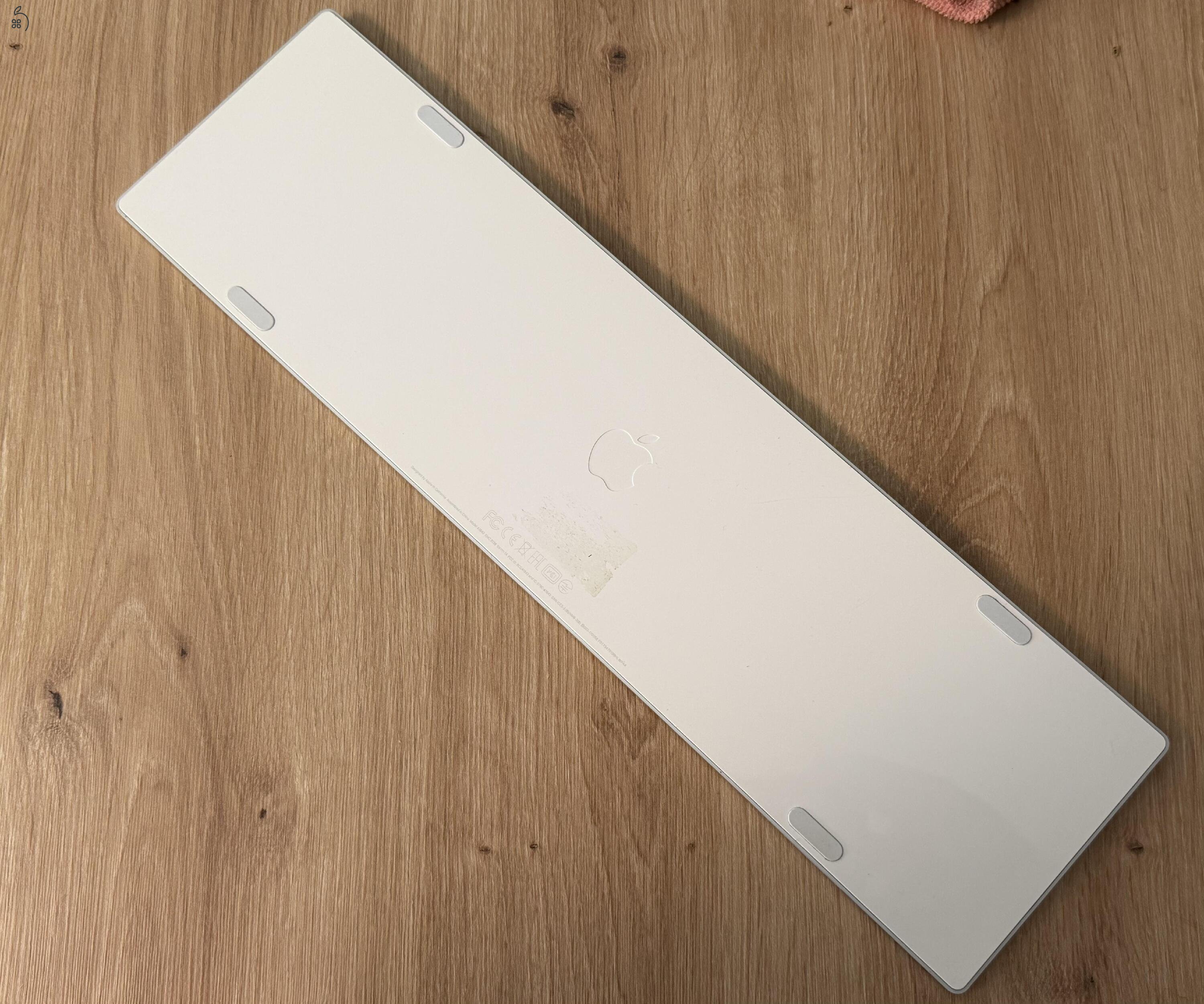 Apple Magic Keyboard A1843 (magyar billentyűzet)