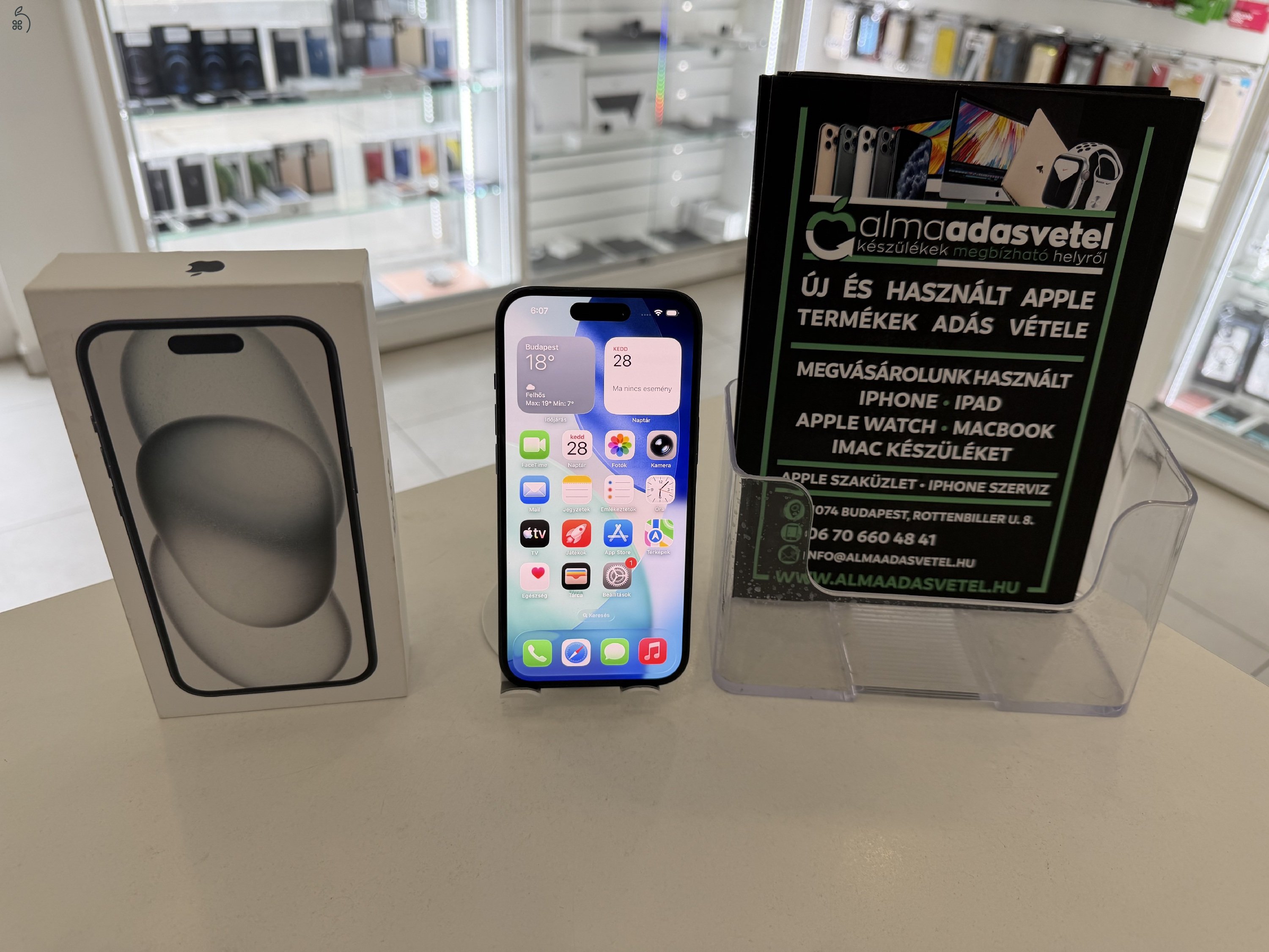 iPhone 15 256GB Független Használt/1 hónap gar./Akku 87%/p4870