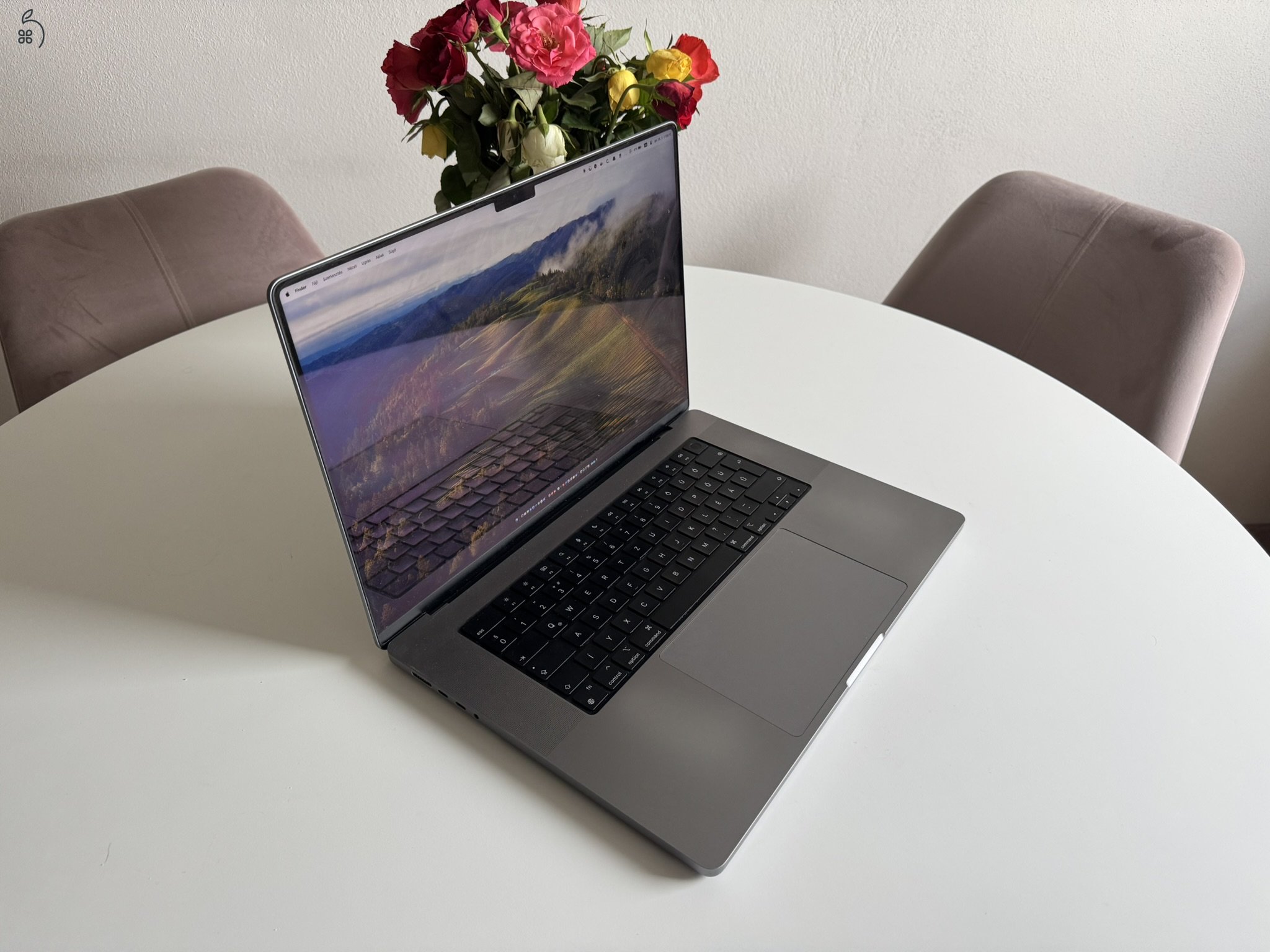 MacBook Pro 16