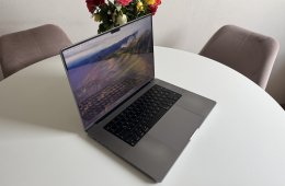 MacBook Pro 16