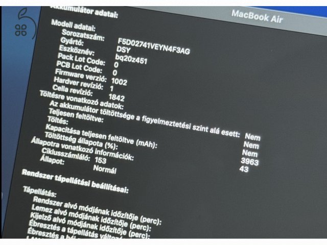 MacBook Air 13” (2020) Space Gray