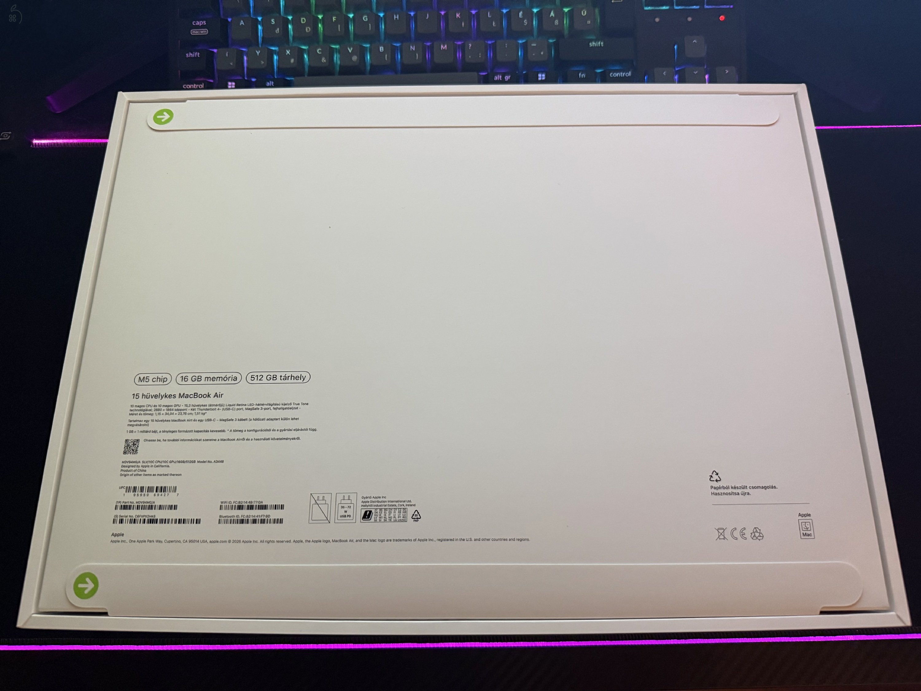 MacBook Air M5 15” Bontatlan! 