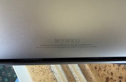 MacBook Pro 13 hüvelykes, 2018, 