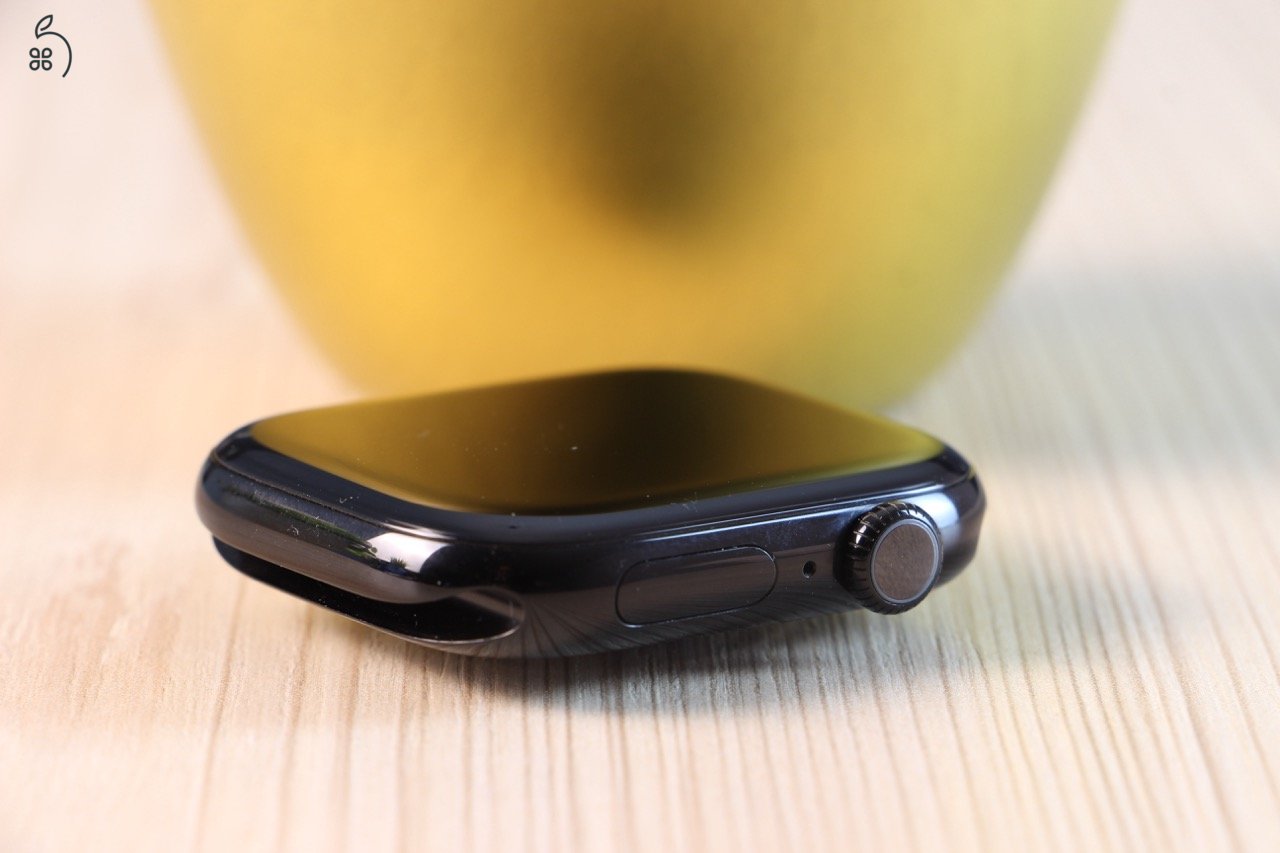 Apple Watch Series 10 46mm GPS – Jetblack (Asztro fekete) US-8007