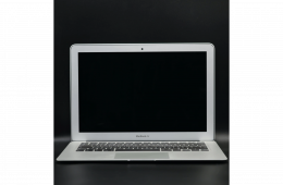 Apple MacBook Air 13″ 2017 i5 128 GB Silver 598% akku - 12 HÓ GARANCIA