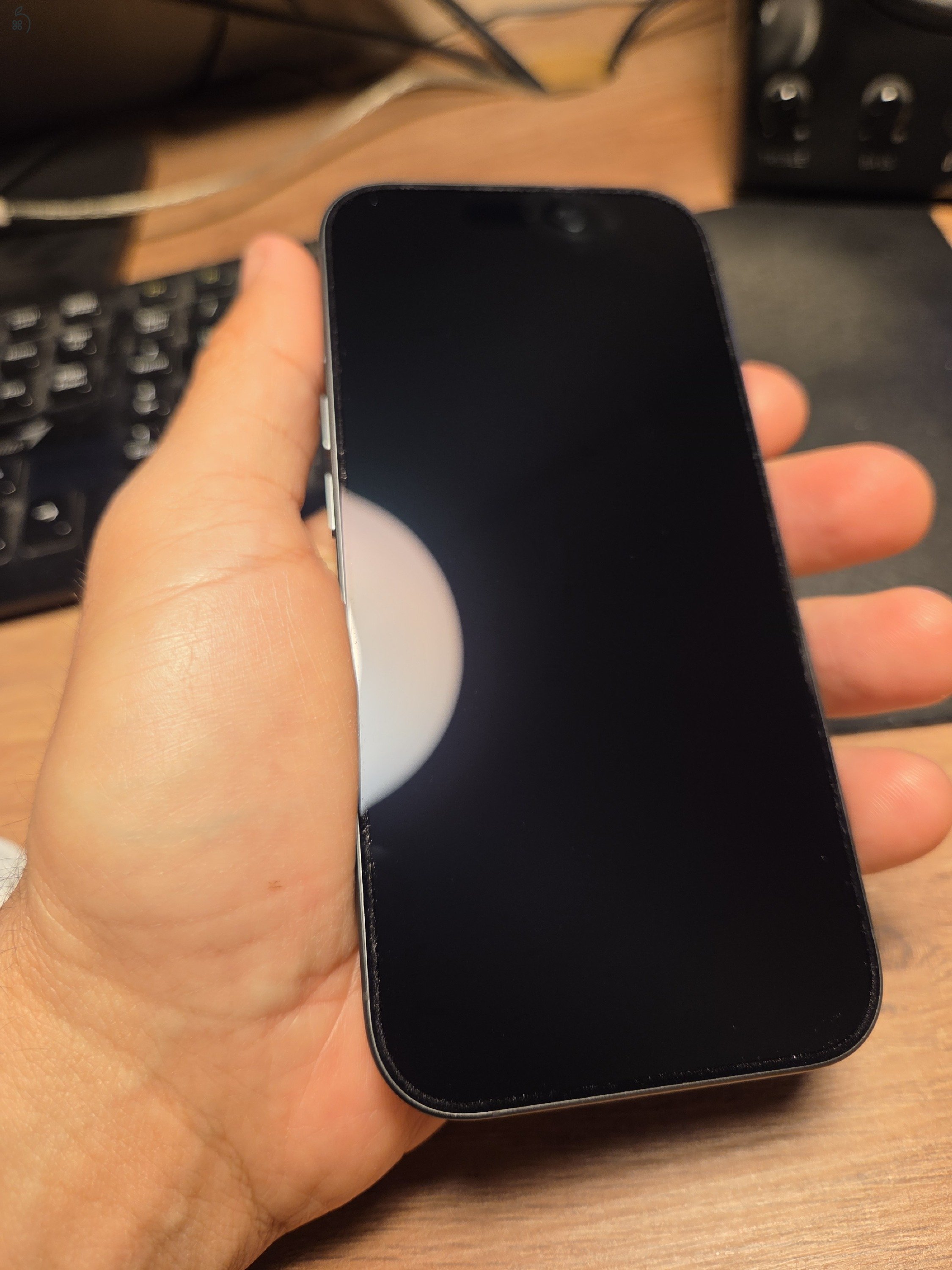 iPhone 17 256 - néhány hetet használt