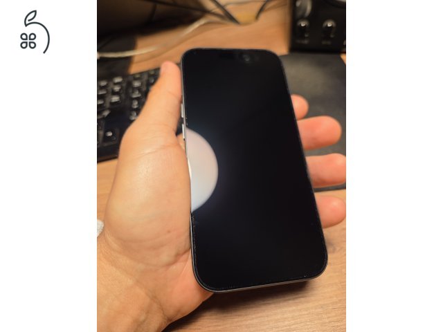 iPhone 17 256 - néhány hetet használt