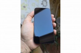 iPhone 17 256 - néhány hetet használt