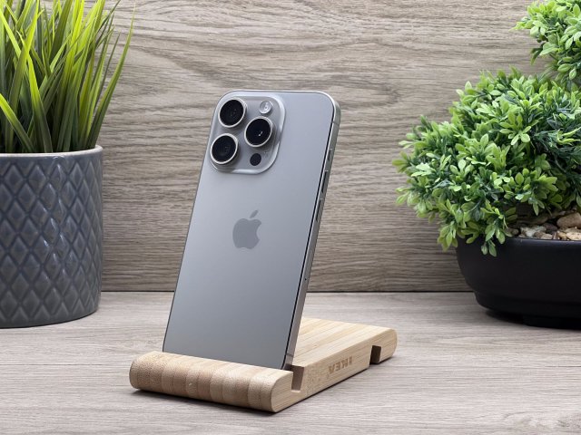 Hibátlan iPhone 15 Pro Natural Titanium 128GB 2 ÉV Garanciával