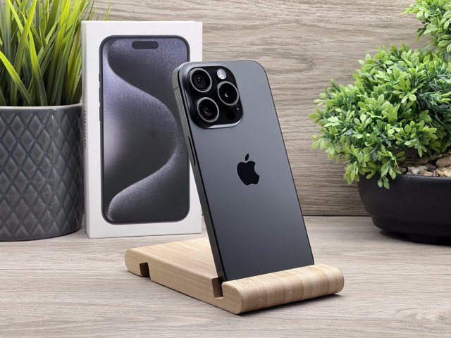 Hibátlan iPhone 15 Pro Black Titanium 128GB 2 ÉV Garanciával 92%