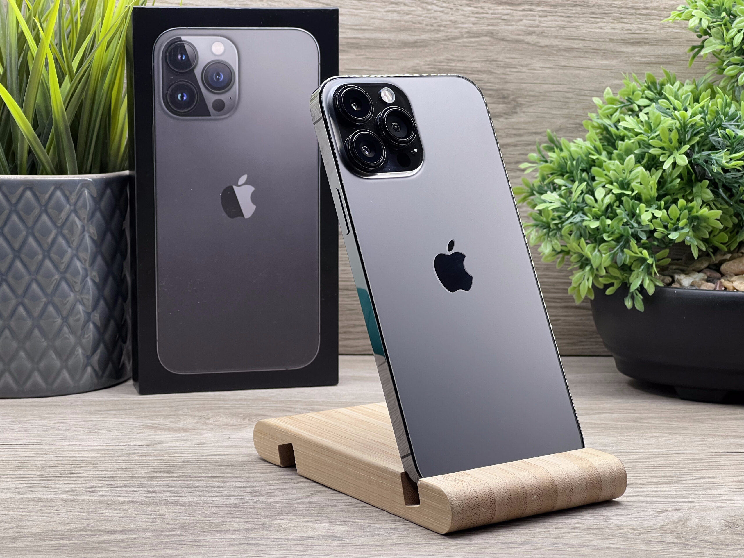 Hibátlan iPhone 13 Pro Max Graphite 128GB 2 ÉV Garanciával 93%