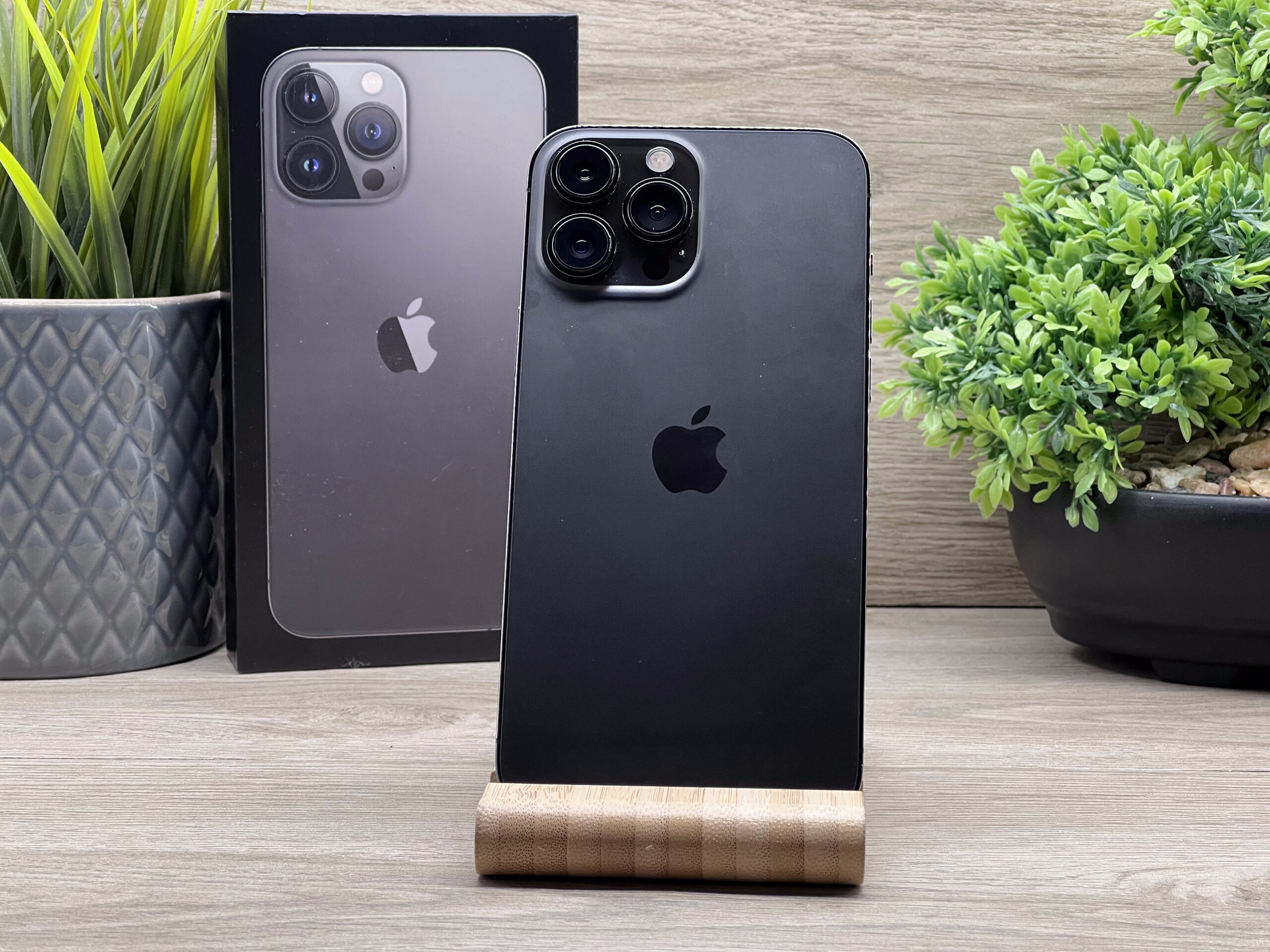 Hibátlan iPhone 13 Pro Max Graphite 128GB 2 ÉV Garanciával 93%