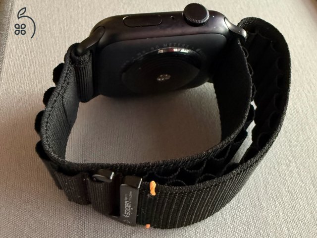 Apple Watch SE3 fekete