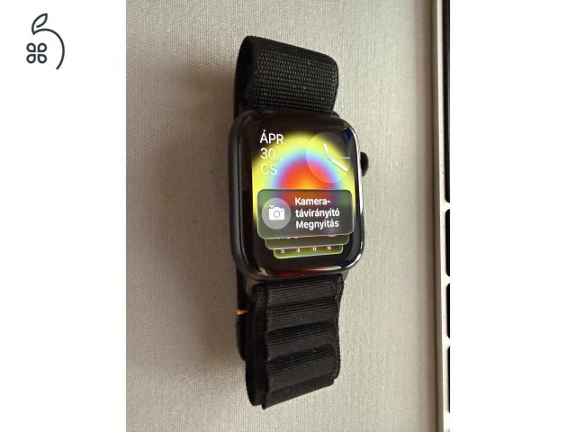Apple Watch SE3 fekete