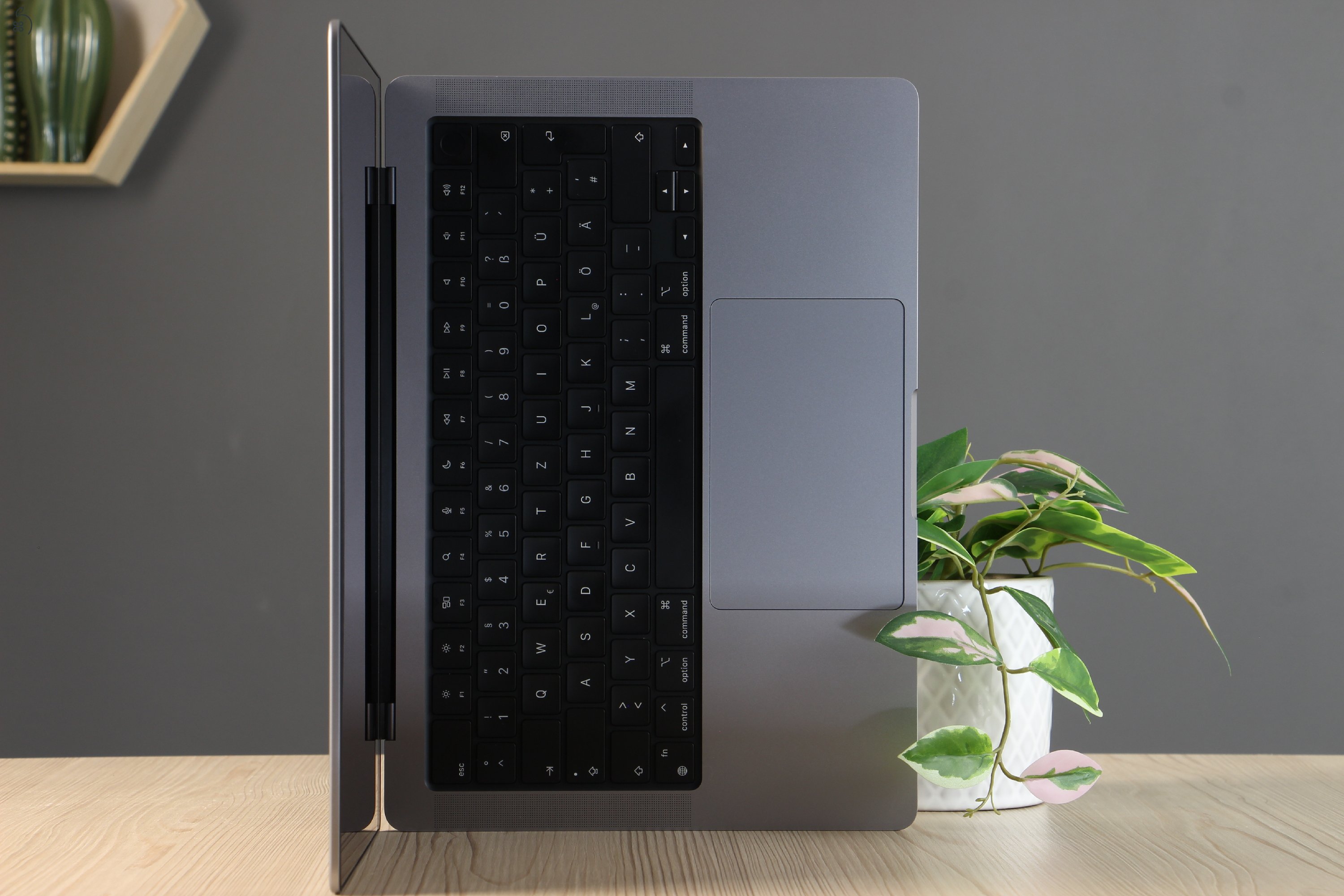 Apple Macbook Pro 14