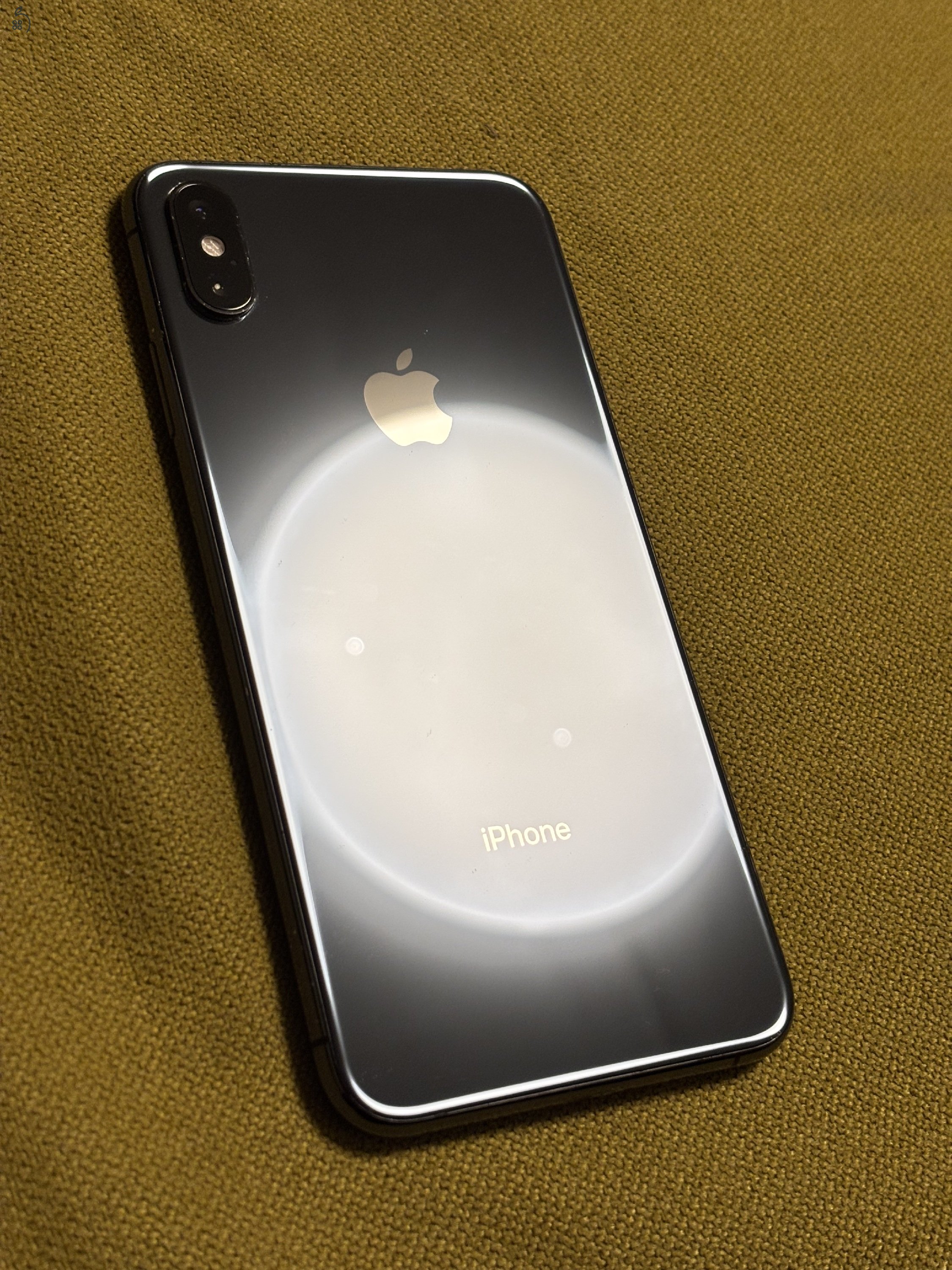 512 Gb-os makulátlan iPhone XS Max