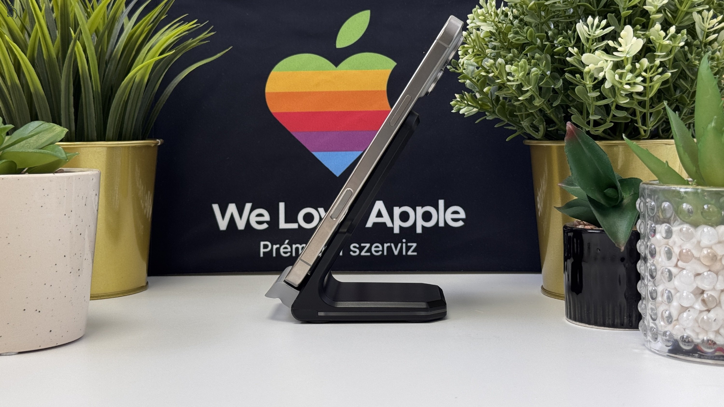 iPhone 16 Pro Max 1TB Natúr Titán, Független - Számla, 1ÉV Garancia