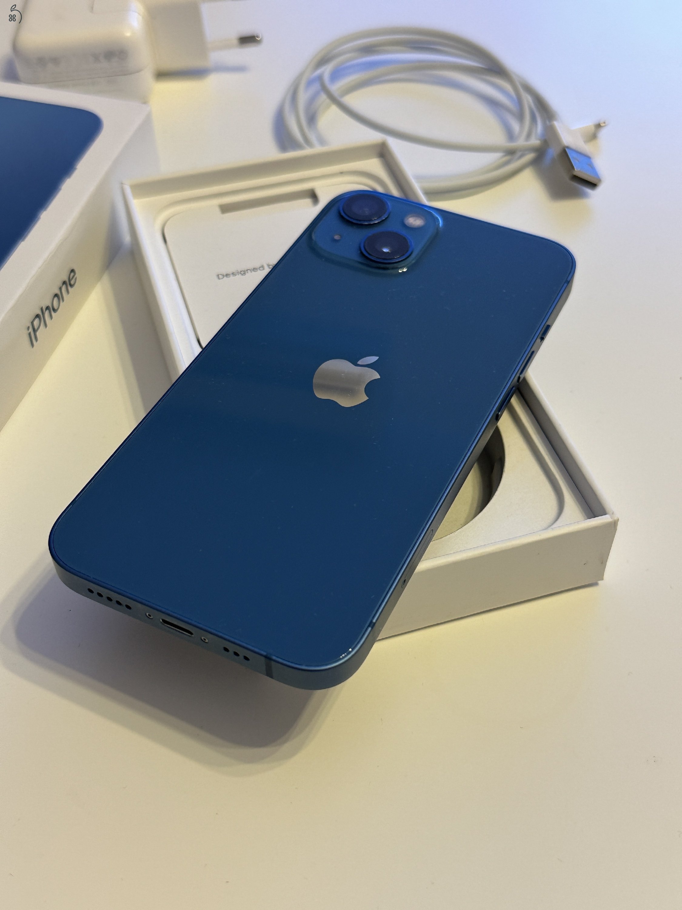 iPhone 13 kék hibátlan, 100% akku