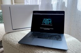 MacBook Air M3 15