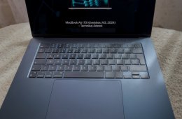 MacBook Air M3 15