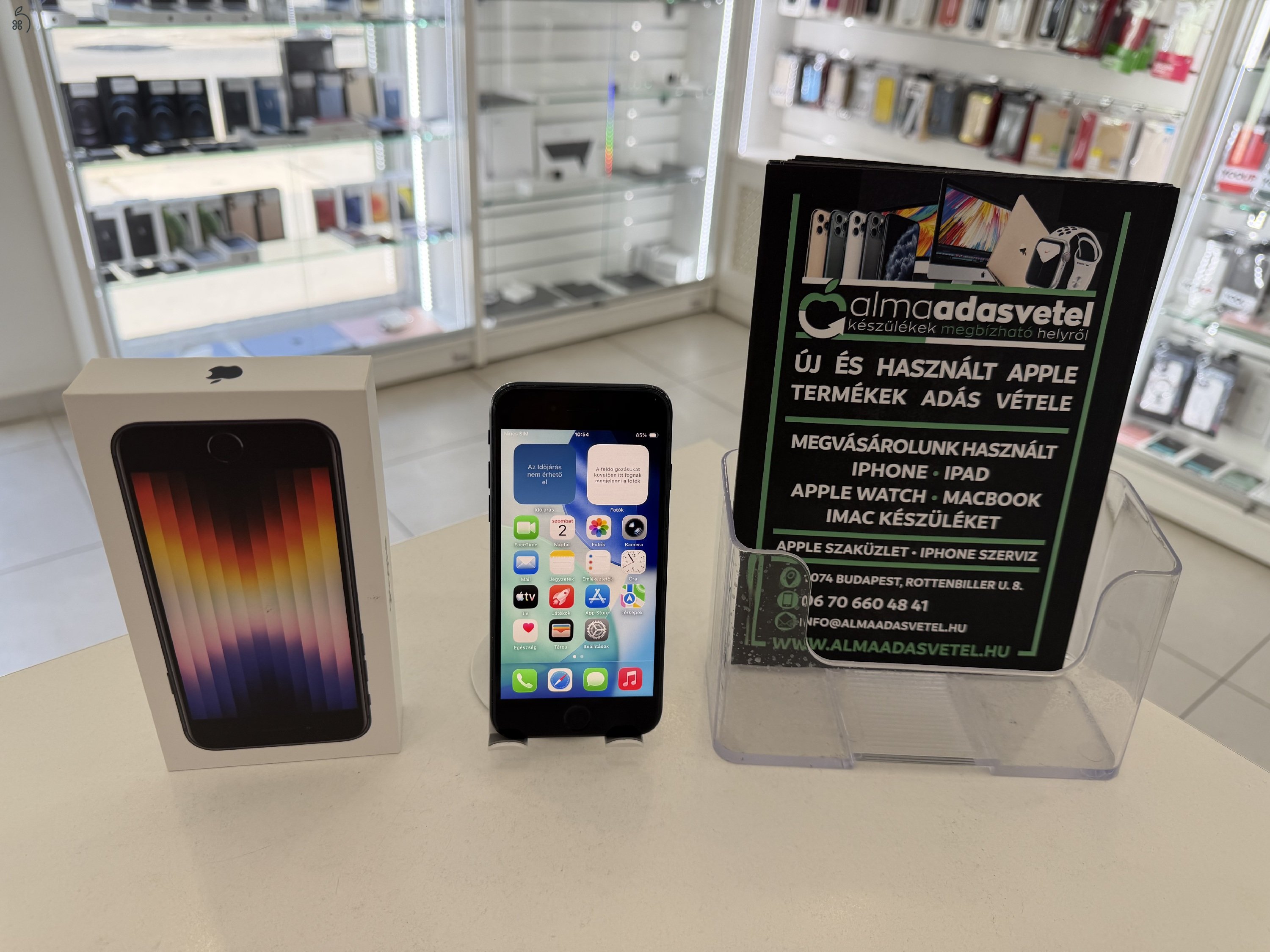 iPhone SE 2022 3Gen. 64GB Független Használt/1 hónap gar./Akku 100%/p4873