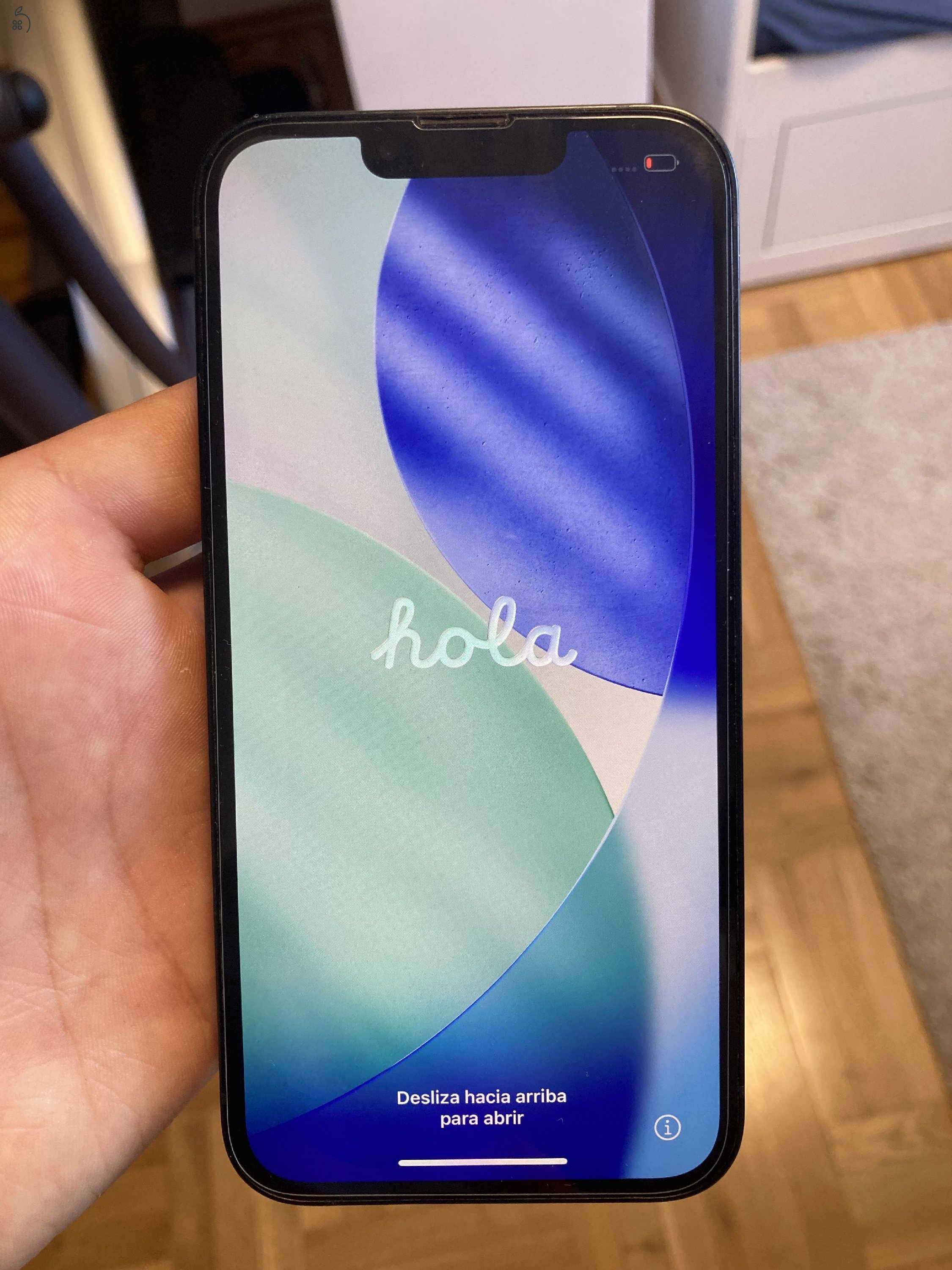 iPhone 13 (fekete - 128GB)
