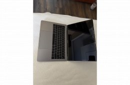 MacBook Pro 13