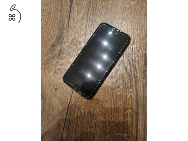 IPHONE SE 128GB ÚJSZERŰ