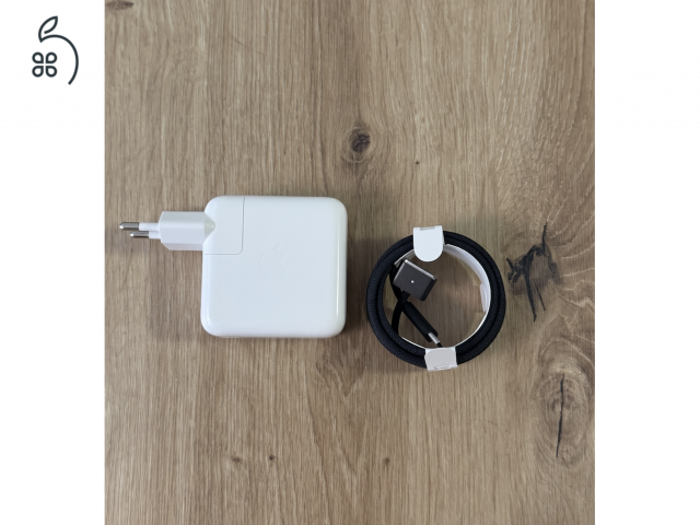 Apple 70 wattos USB C hálózati adapter & USB C MagSafe 3 kábel (2 m)