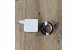 Apple 70 wattos USB C hálózati adapter & USB C MagSafe 3 kábel (2 m)