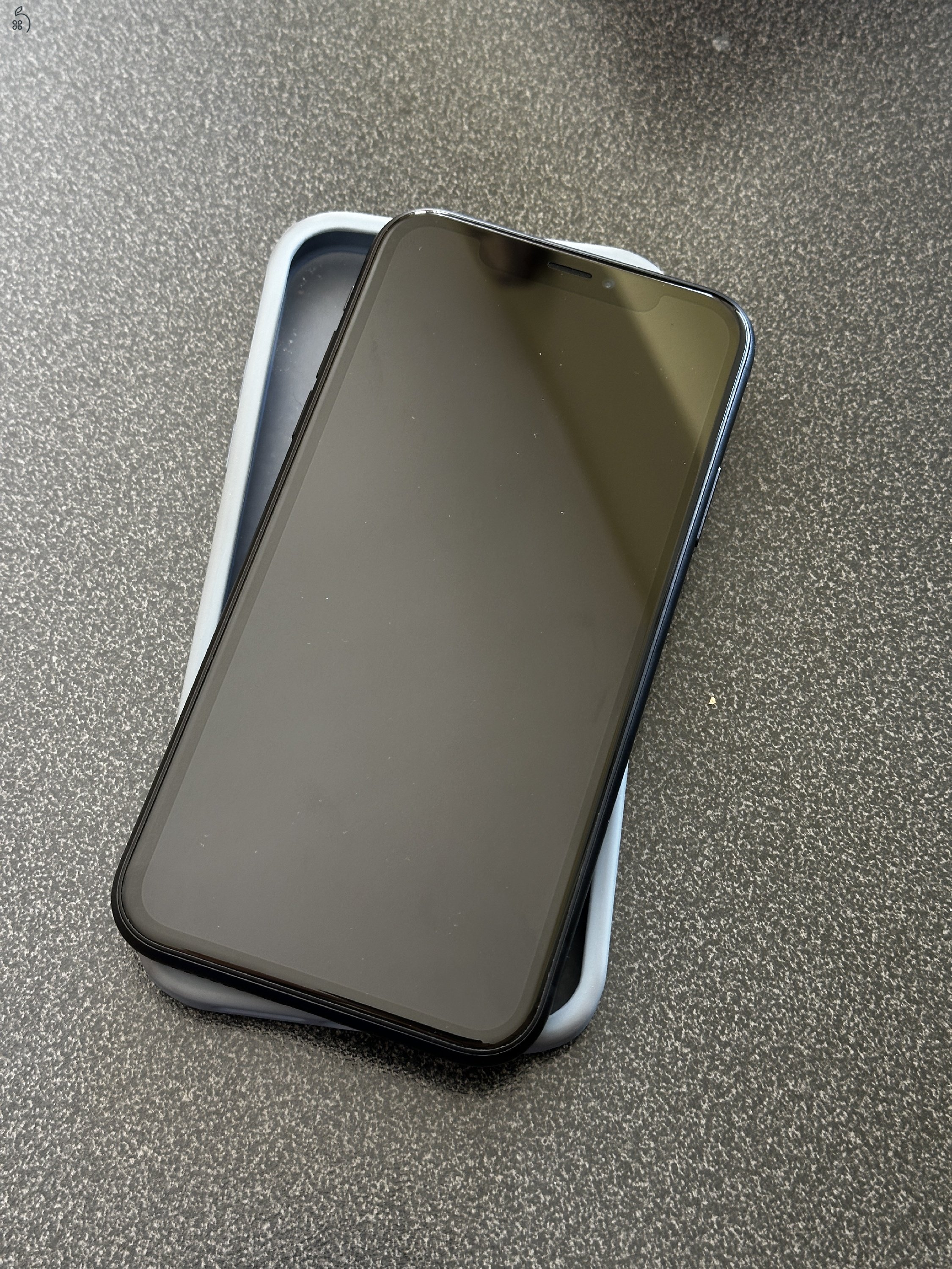 iPhone XR 128GB 100% Akku (kártyafüggetlen)