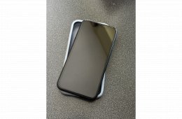iPhone XR 128GB 100% Akku (kártyafüggetlen)