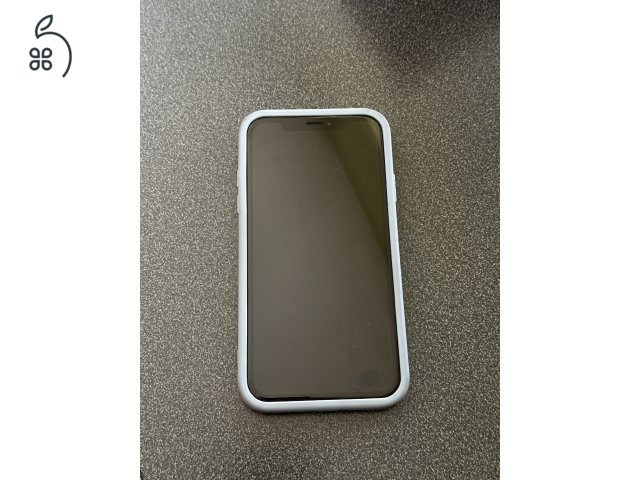 iPhone XR 128GB 100% Akku (kártyafüggetlen)