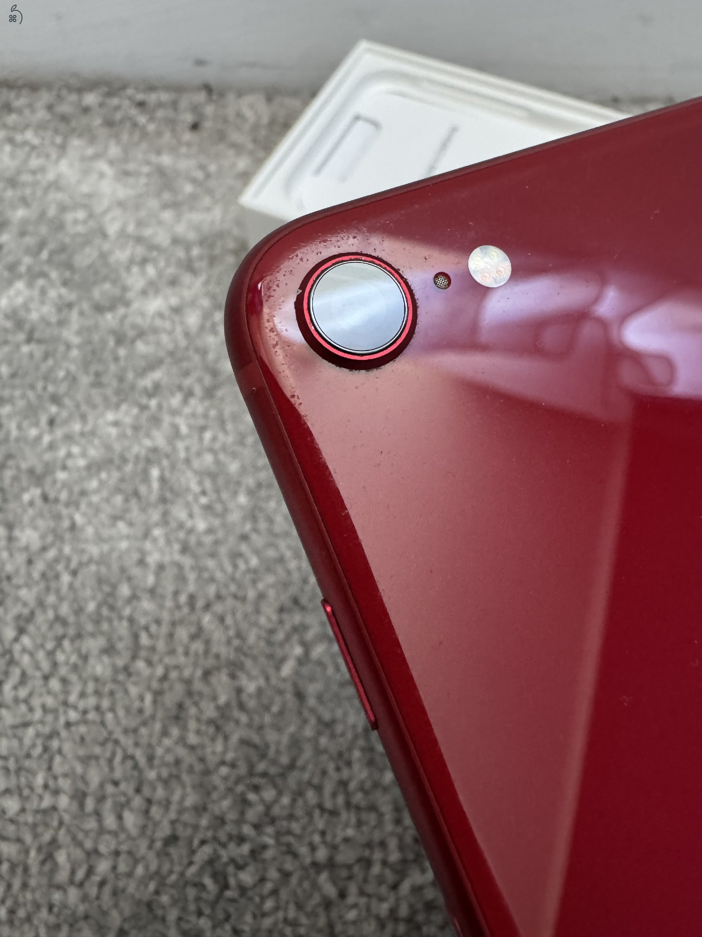 Iphone SE 2022, 64 GB, RED 