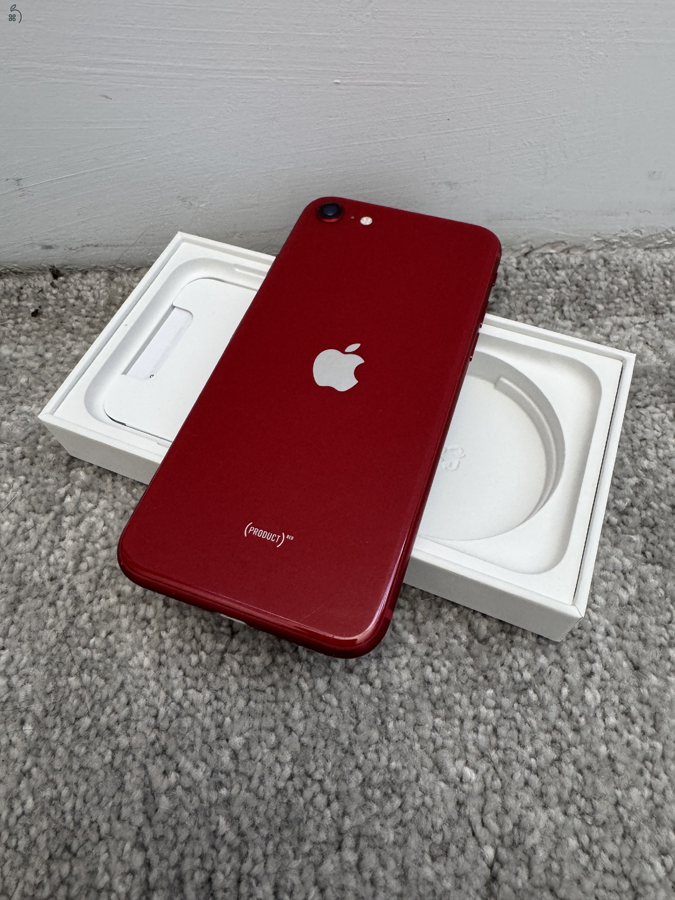 Iphone SE 2022, 64 GB, RED 