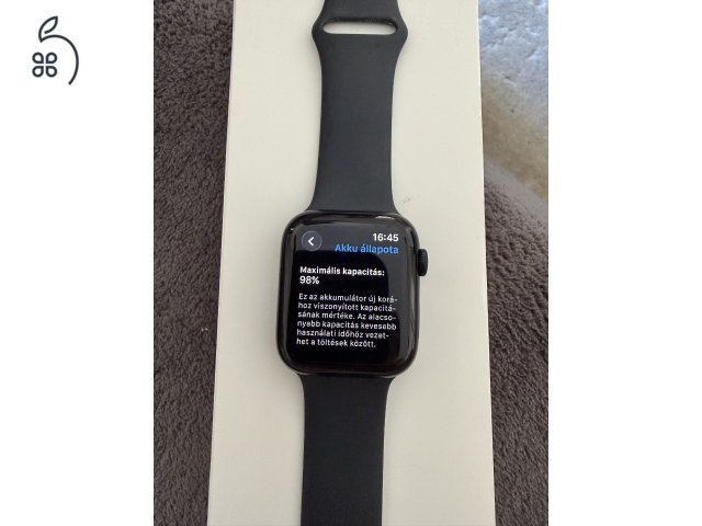 Apple Watch SE 2 – 44mm GPS + Cellular – 98% akku – szép állapot