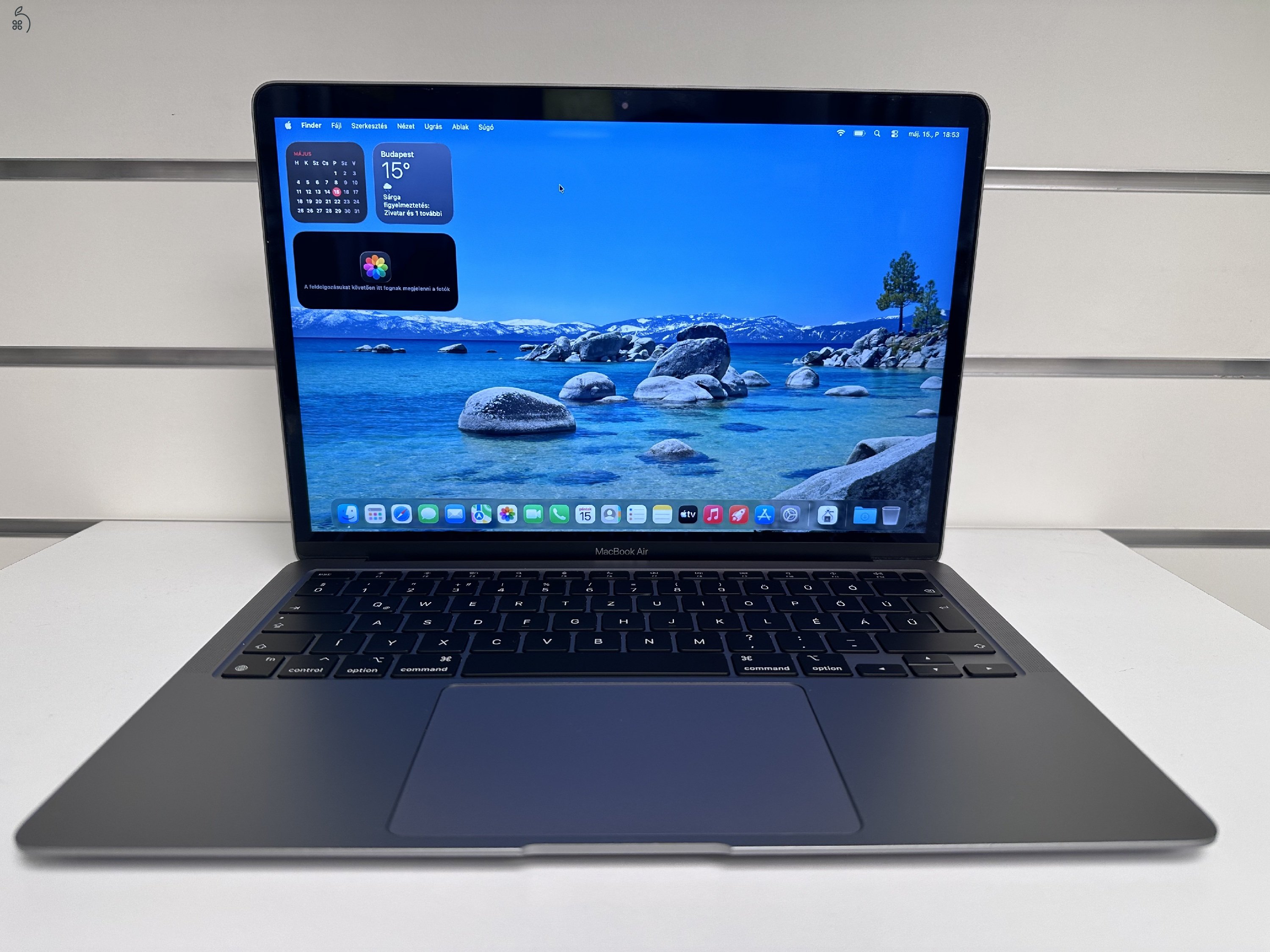 Üzletből, garanciával, Macbook Air Retina 13