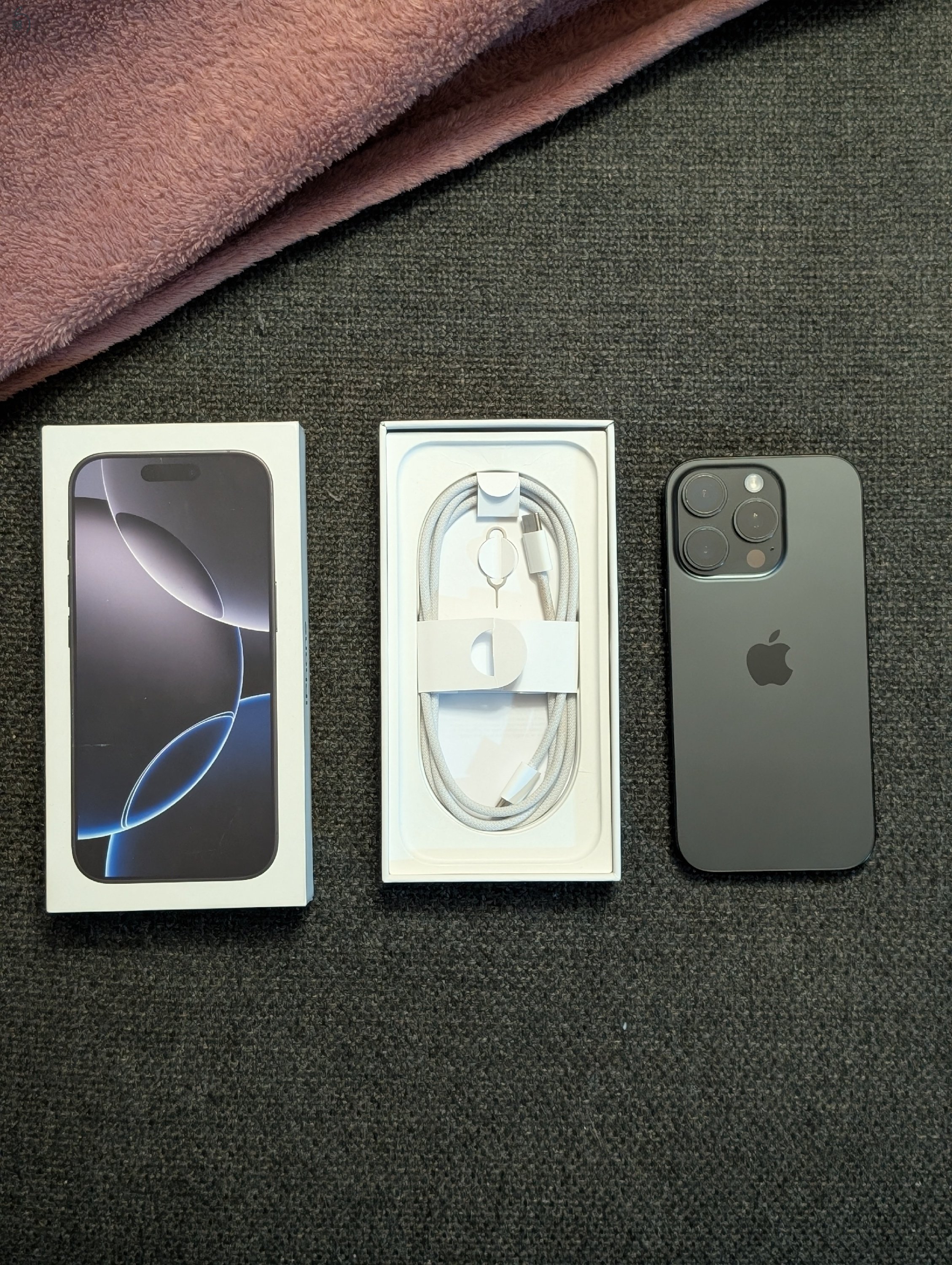 iPhone 16 Pro Black Titanium